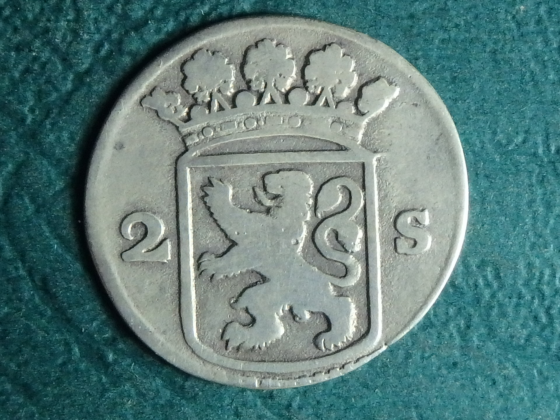 1737 H 2 s obv.JPG