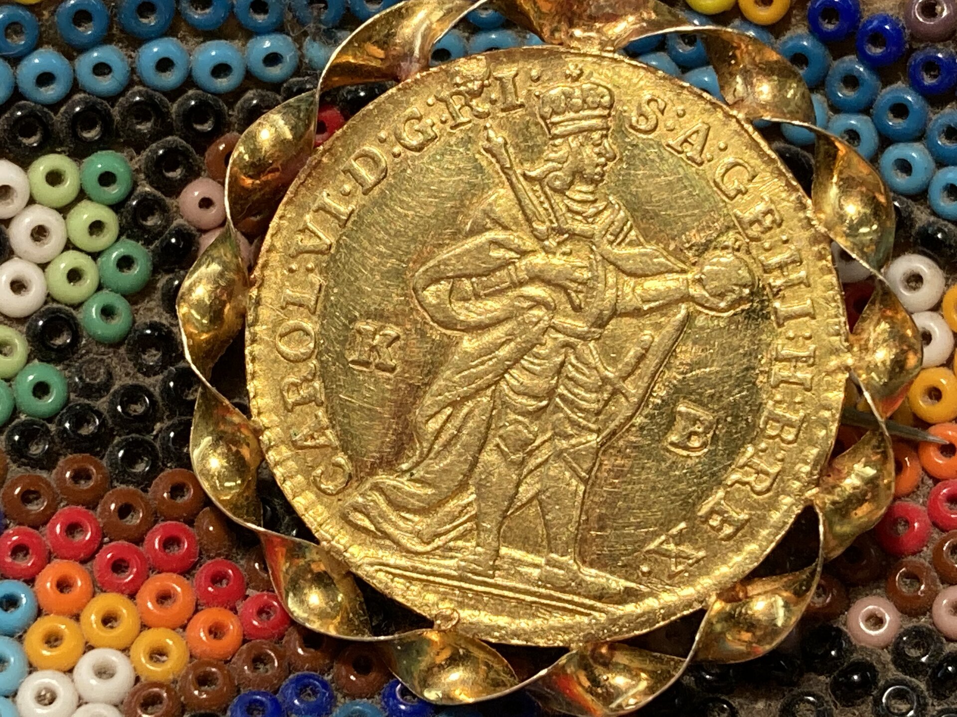 1738goldc.JPG