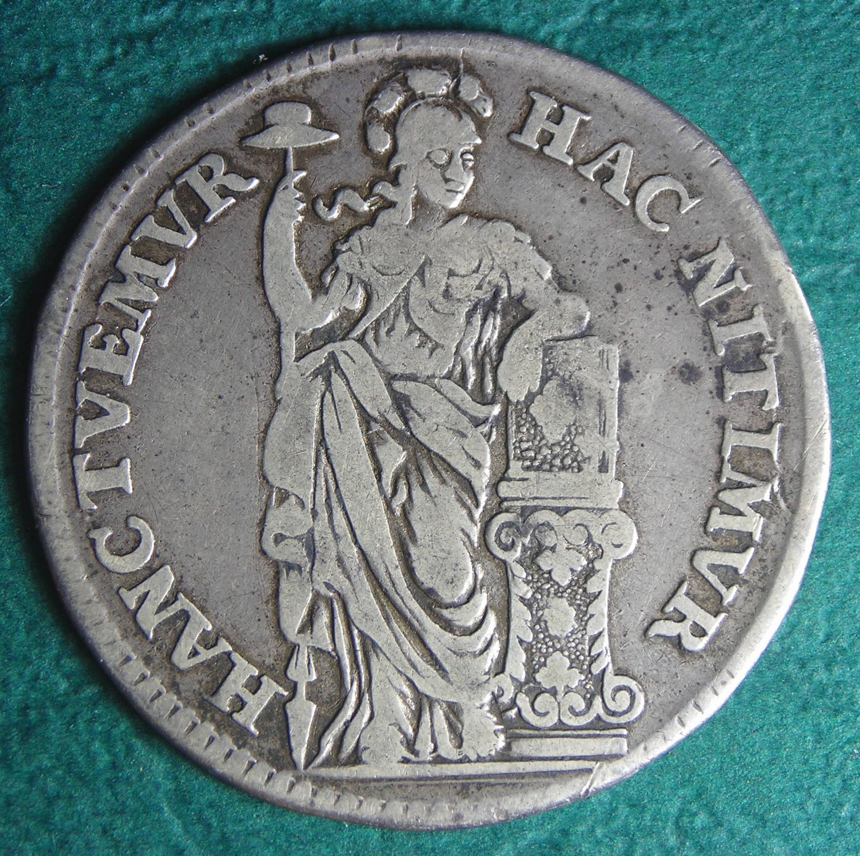 1749 H X s obv.JPG