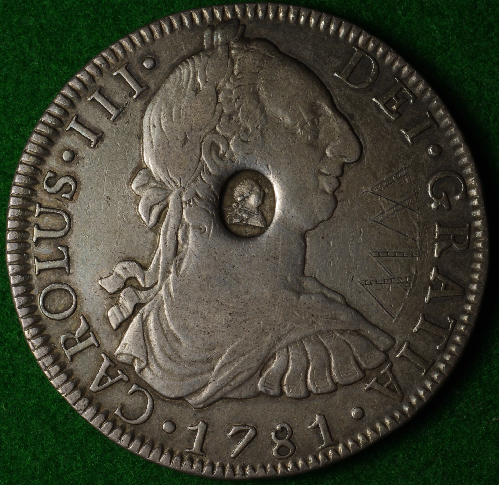 1781 Oval CM Dollar 1.JPG