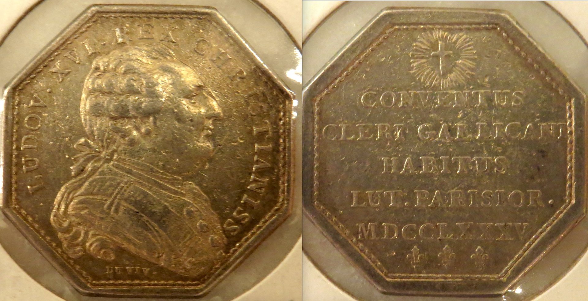 1785 Octagonal Token France.jpeg