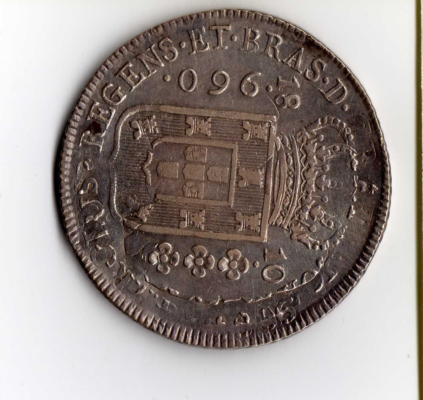1810R 960 REIS001.jpg
