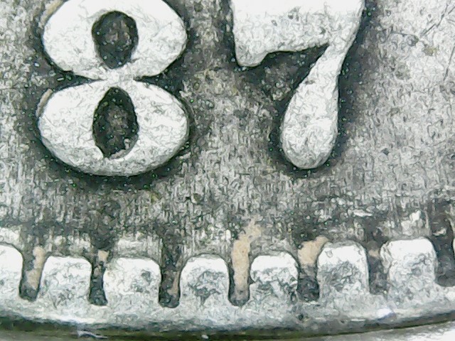 18215042.jpg