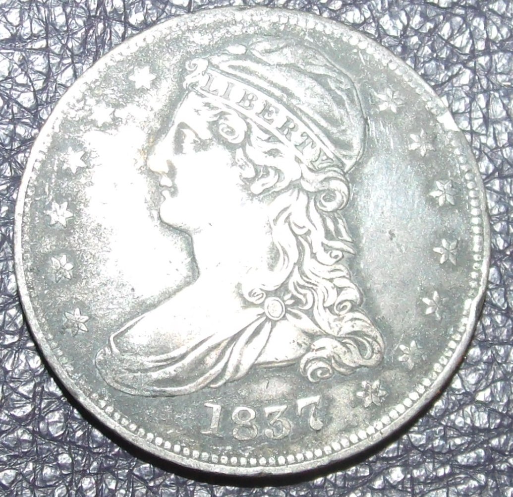 1837cappedbustOBV.JPG