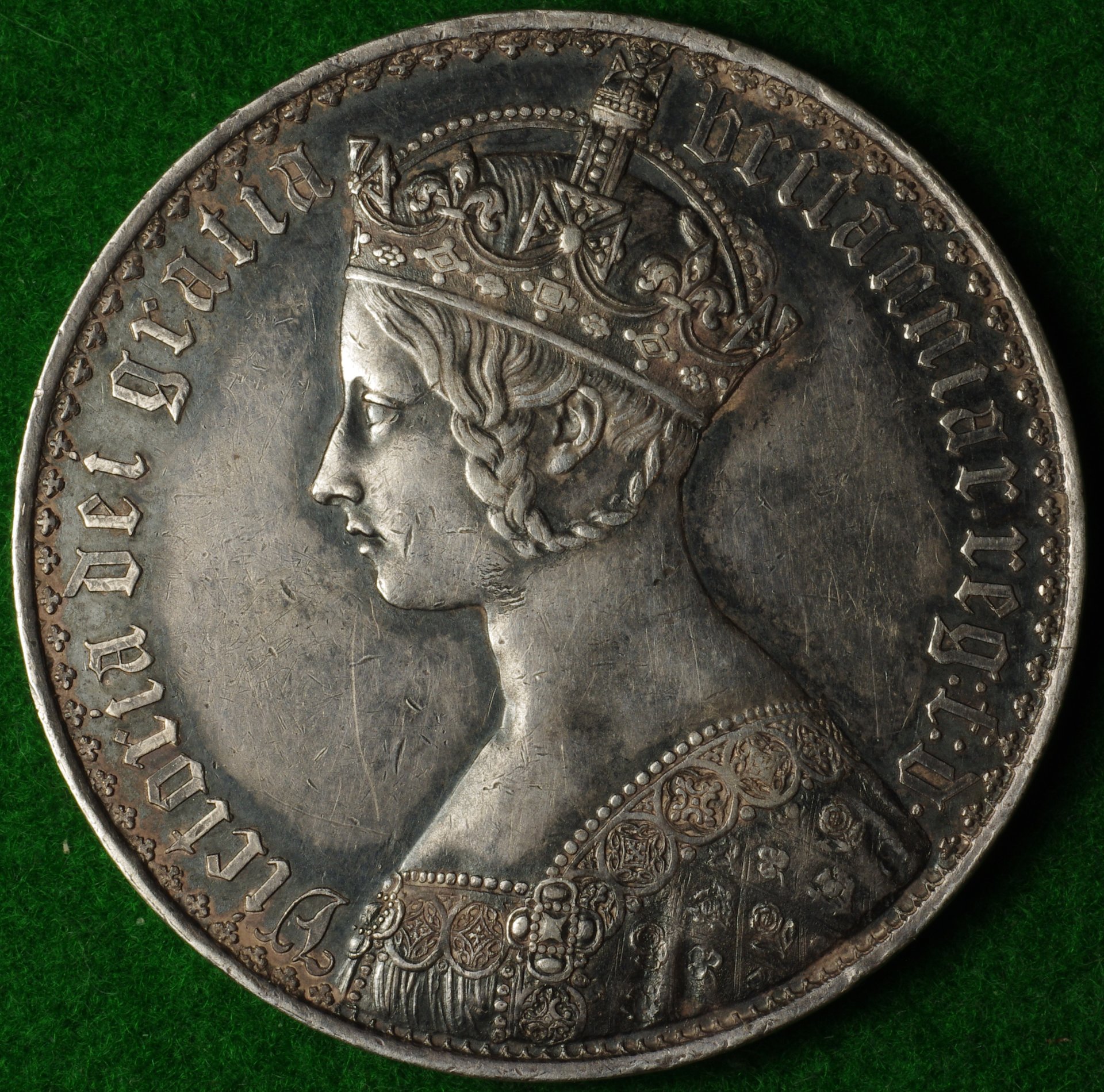 1847 Gothic Cr 1.JPG