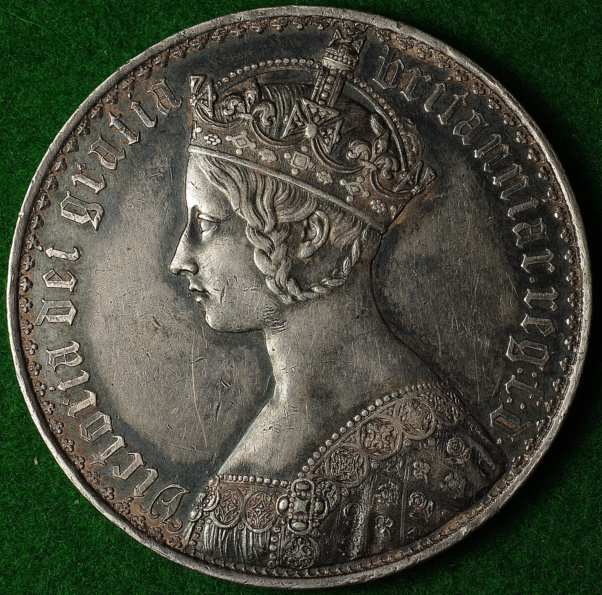 1847 Gothic Cr 1.JPG