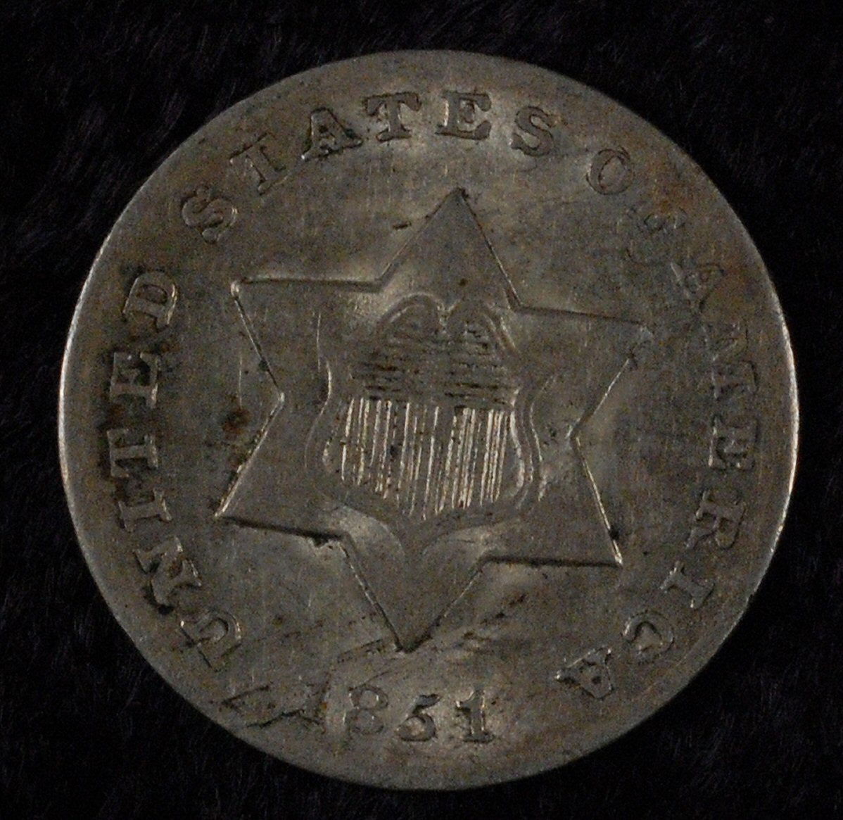 1851-O trime obv.jpg