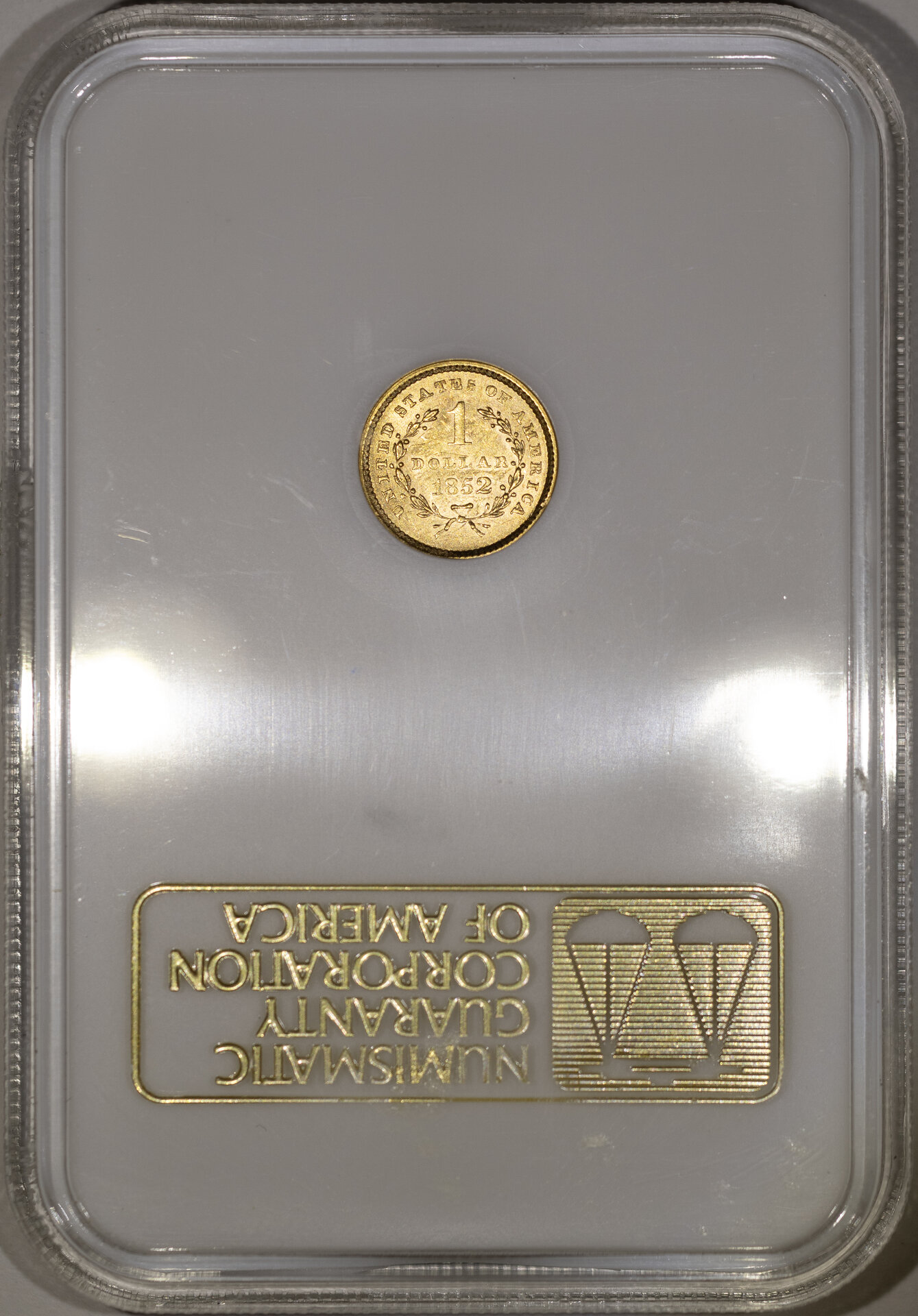 1852 $G$1 GOLD DOLLAR - TYPE 1 NGC AU55 127444-009 CAC gold Rev Slab New Macro.jpg