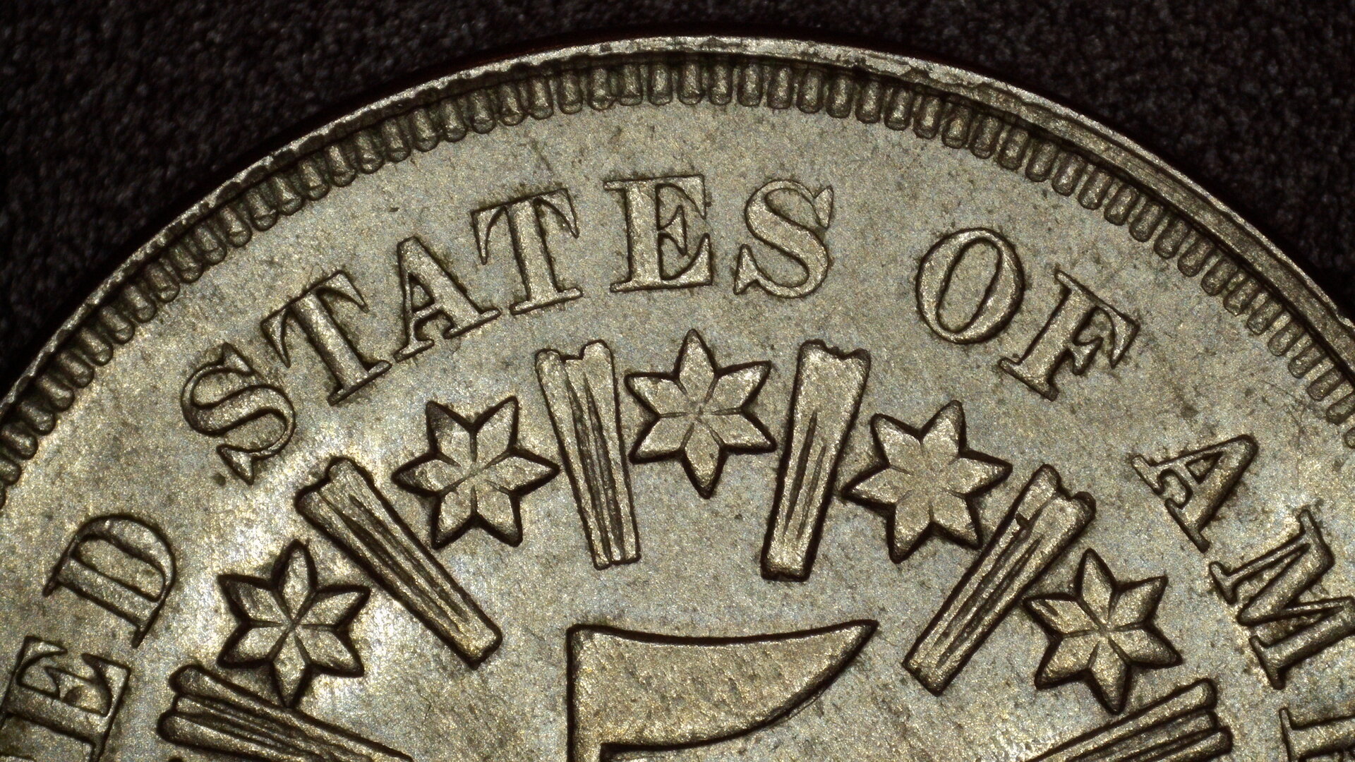 1866 Shield 5C Rev 13MP zoomed(top).JPG