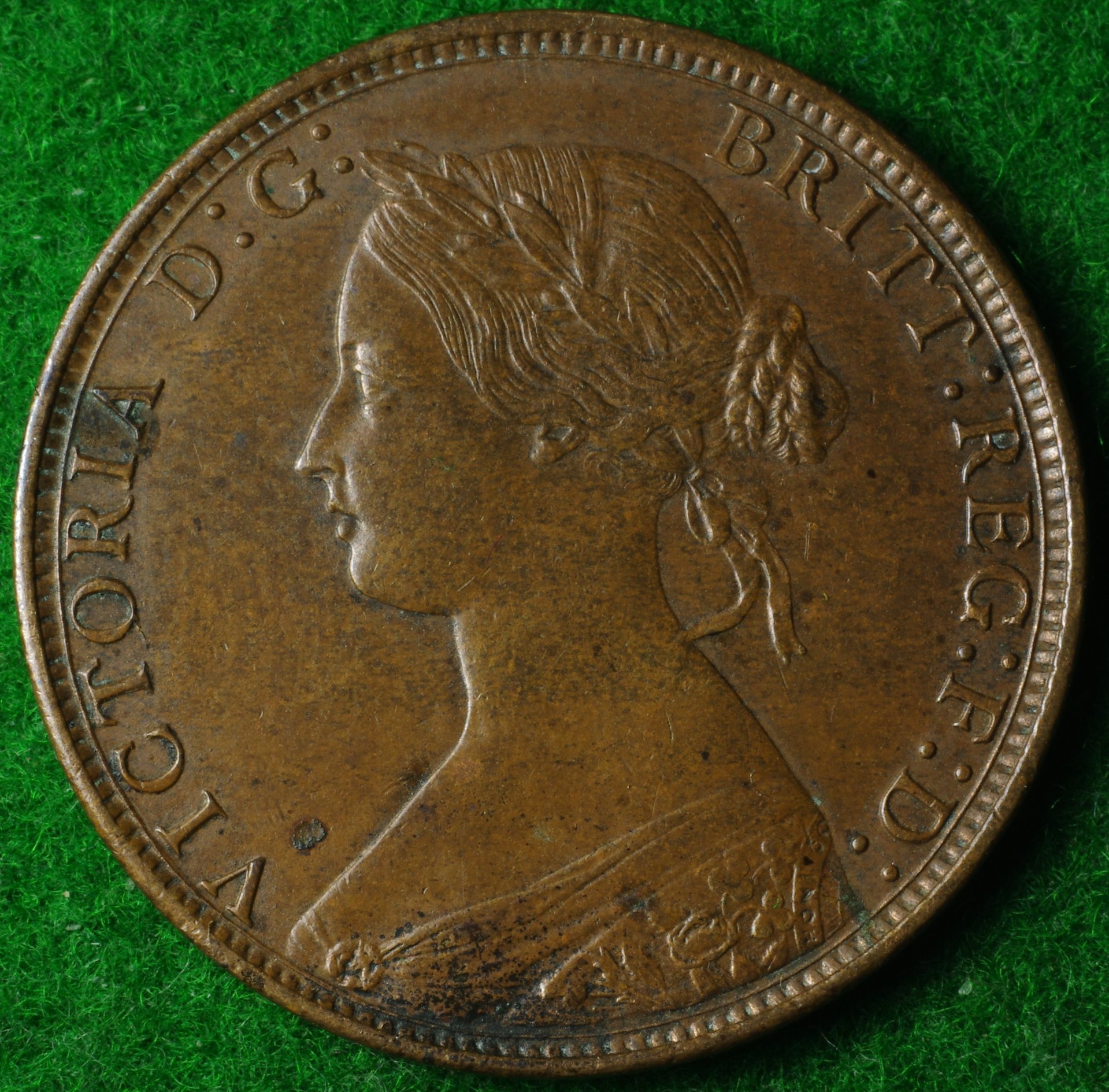 1870 HD 7+G 1.JPG