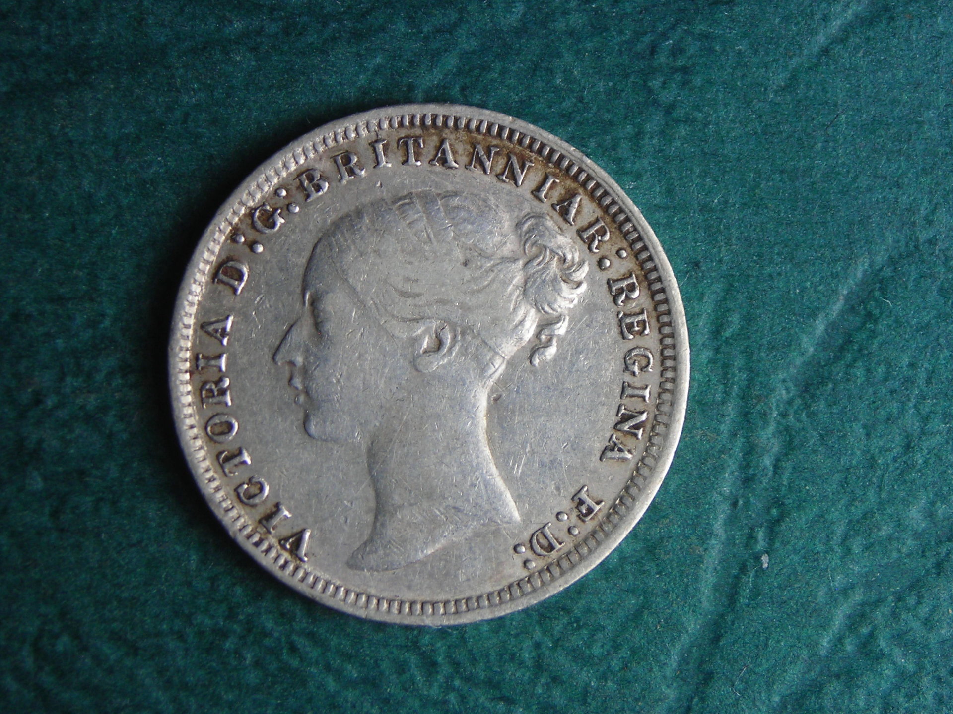 1873 GB 3 p obv.JPG