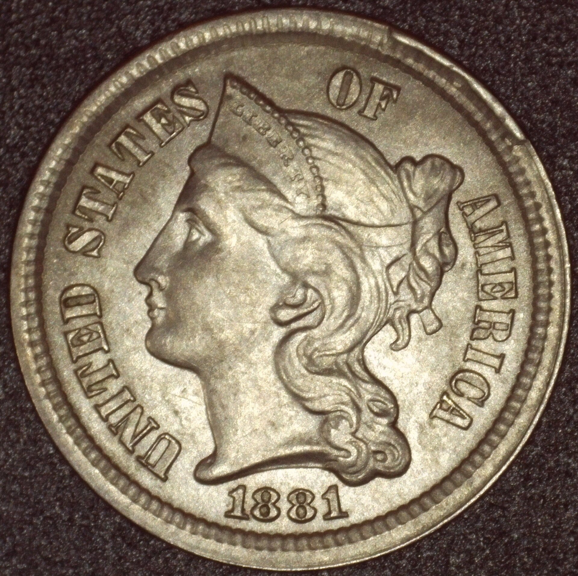 1881 3cn Obv 13MP Cud.JPG