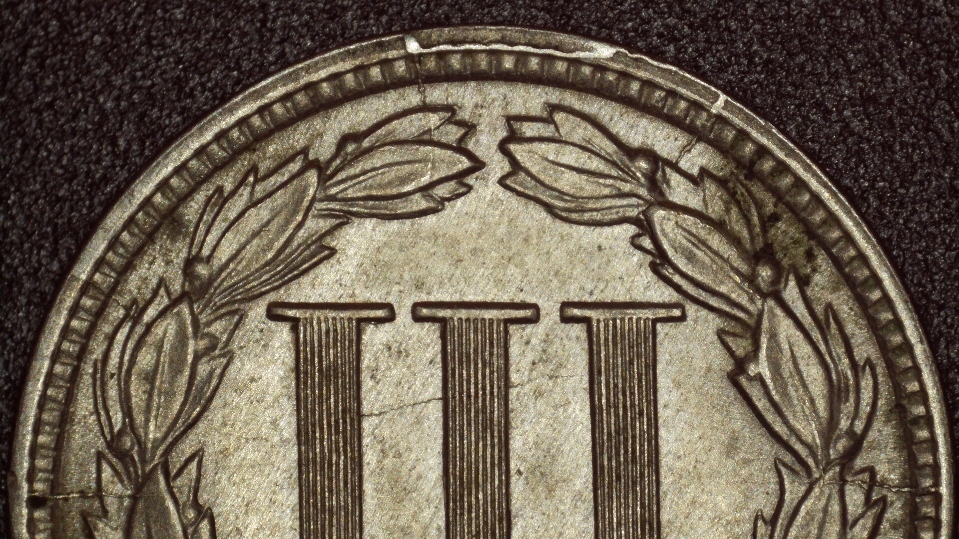 1881 3cn Rev 13MP zoomed.JPG