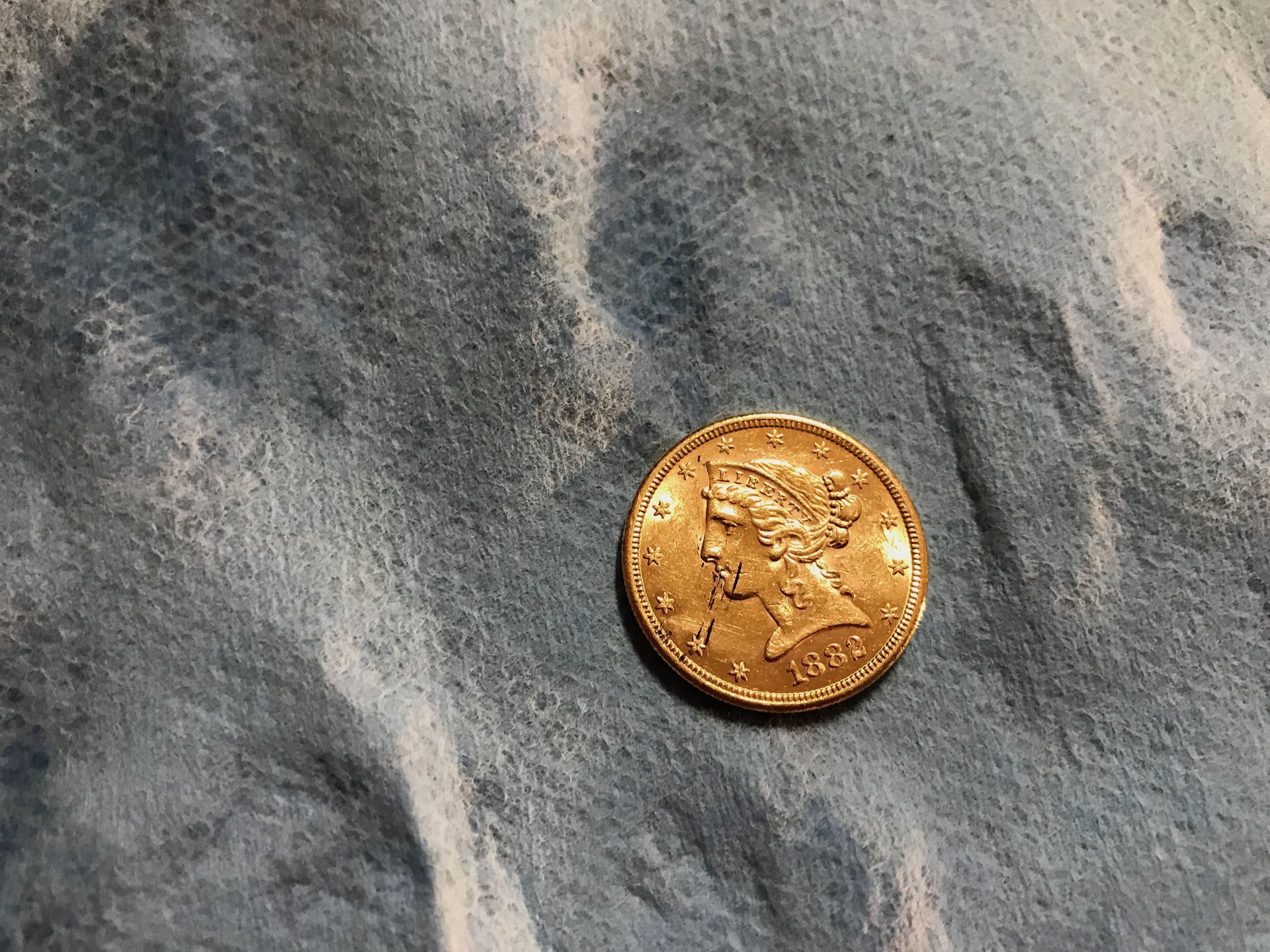 1882sGoldBlackLineCloseUp.jpg