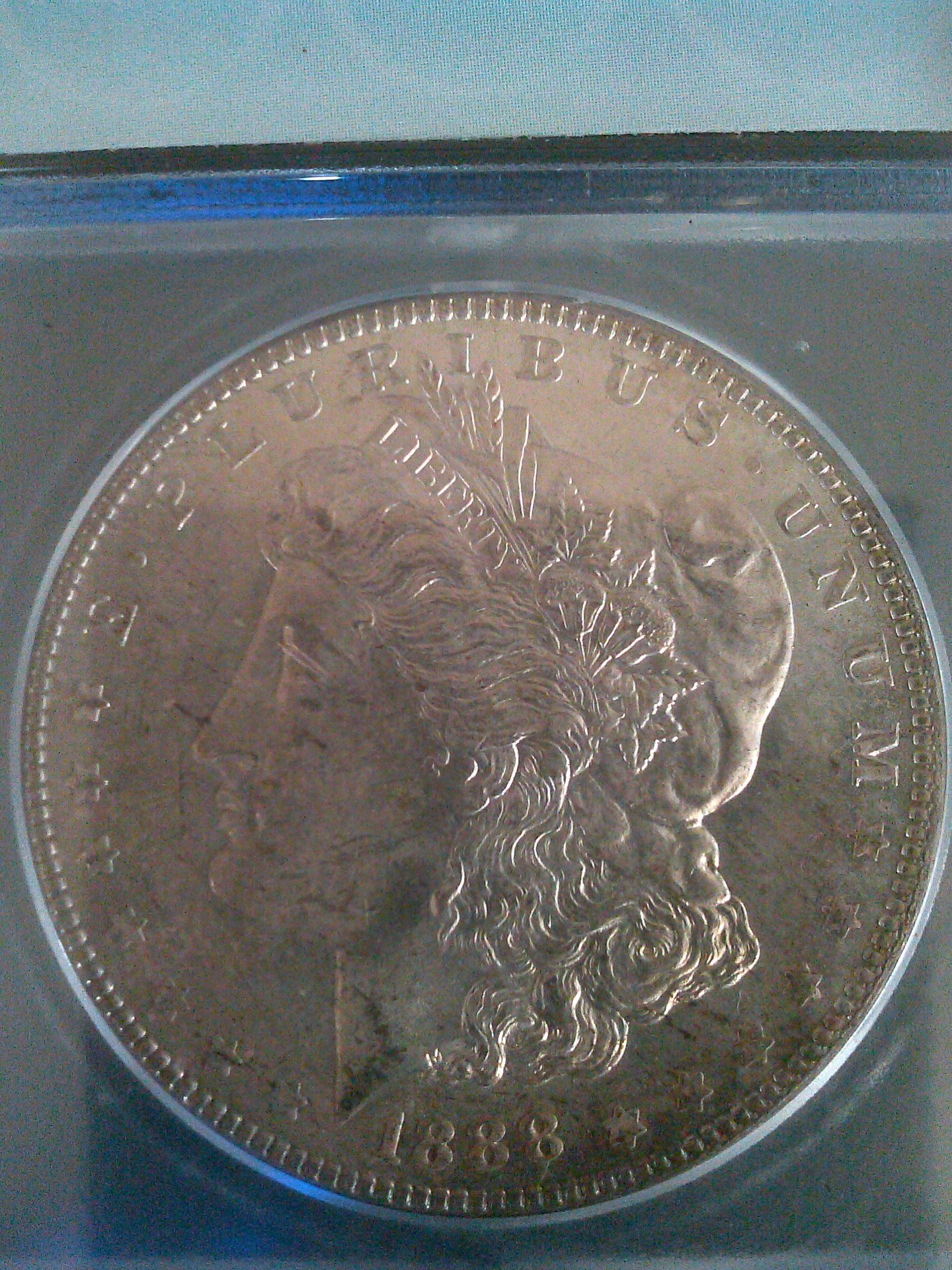 1888 morgan dollar 001.jpg