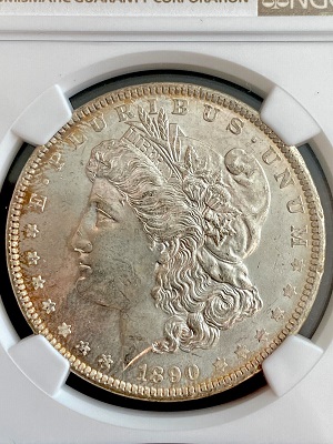 18904002.jpg
