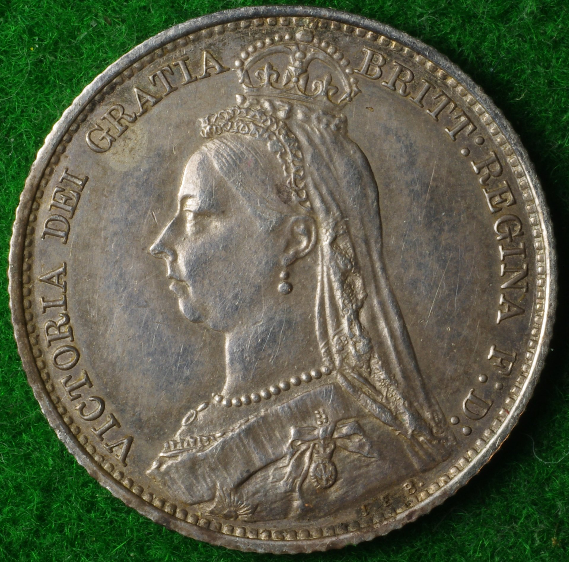 1892 6D 2.JPG
