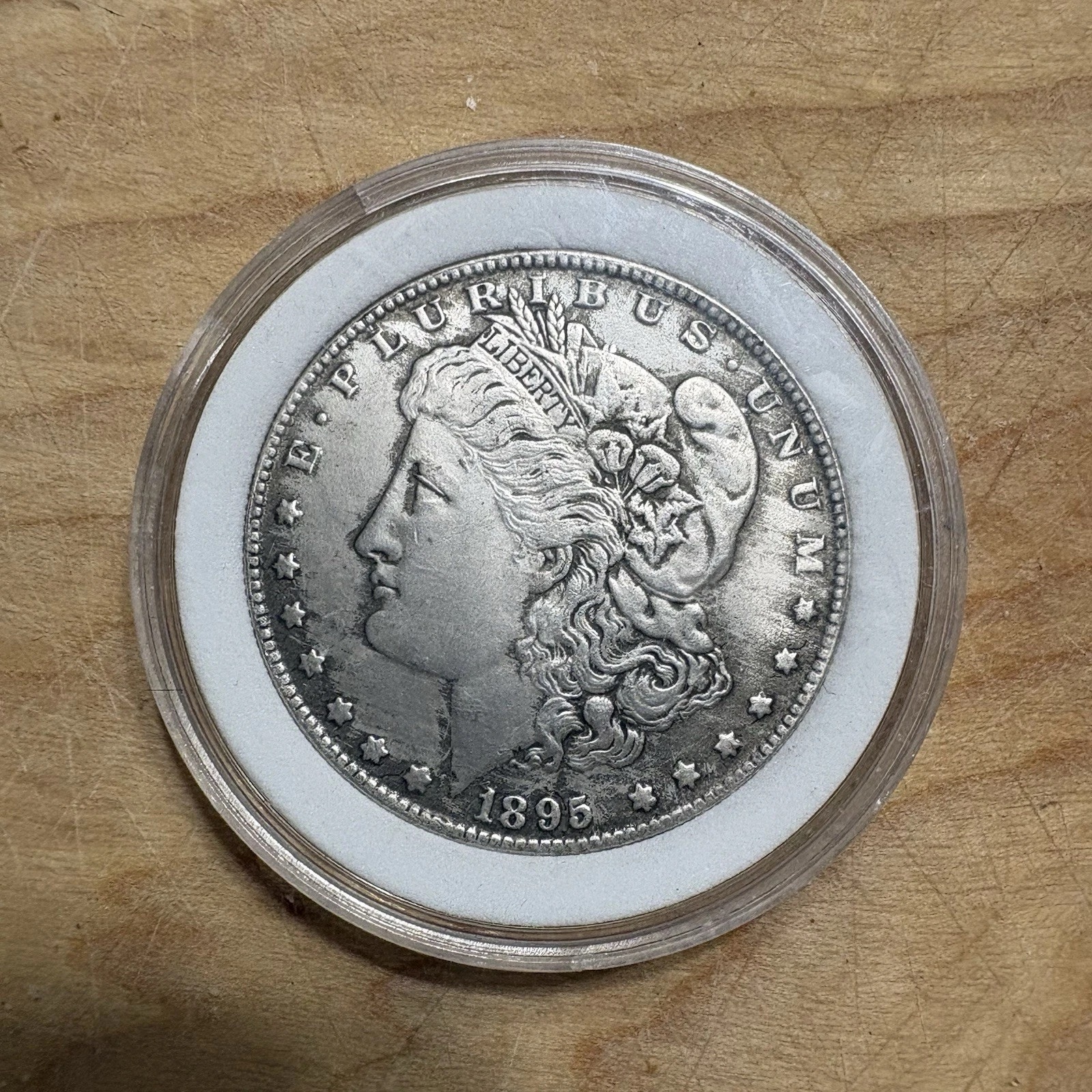 1895 p fake.jpg
