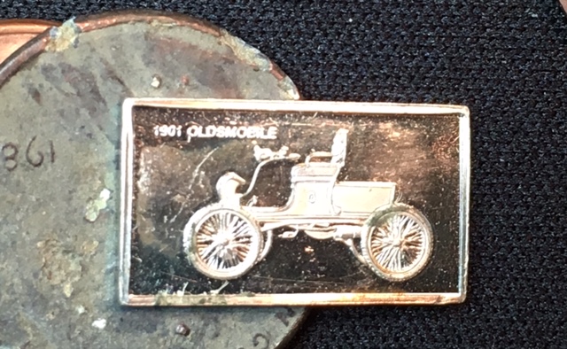 1901 oldsmobile.jpg