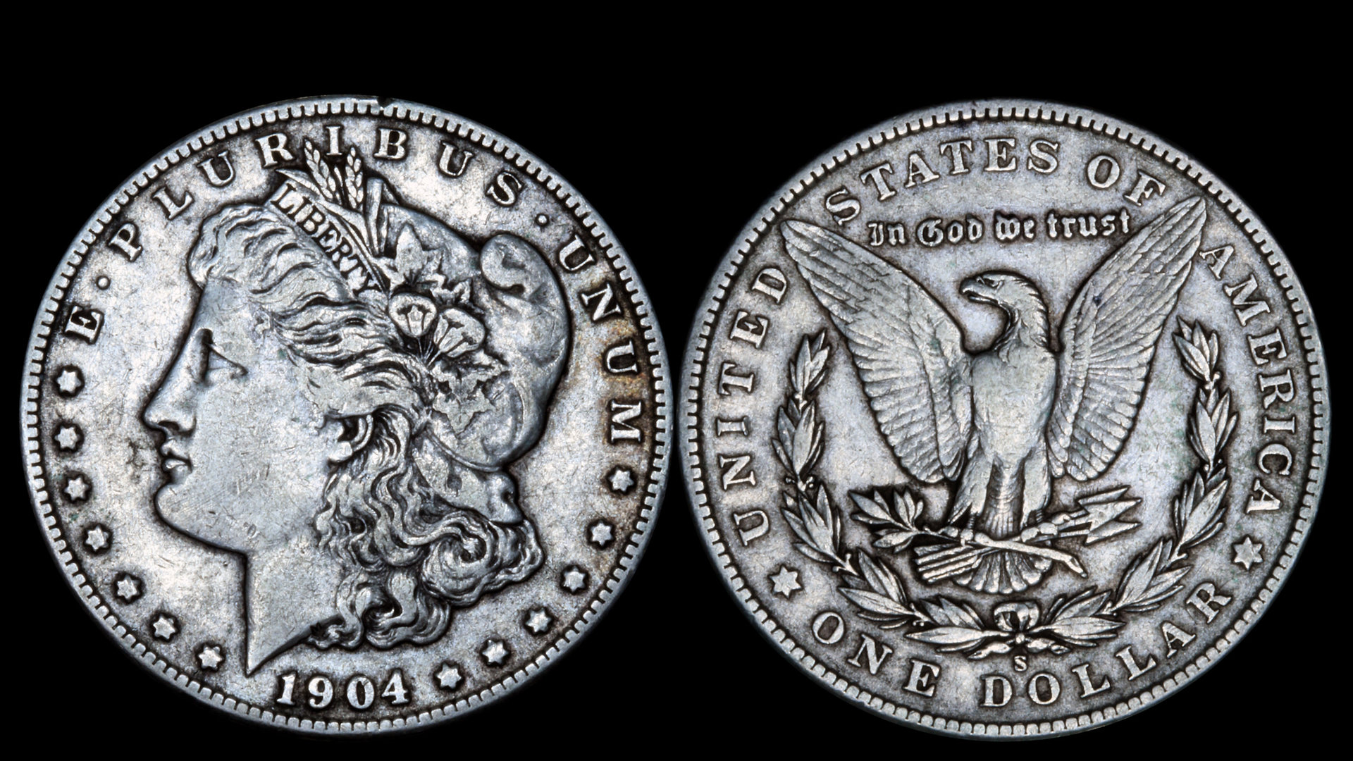1904-S Morgan Dollar.jpg