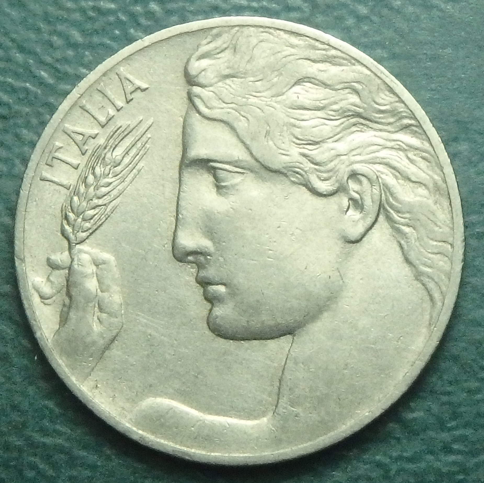 1909 IT 20 c obv.JPG