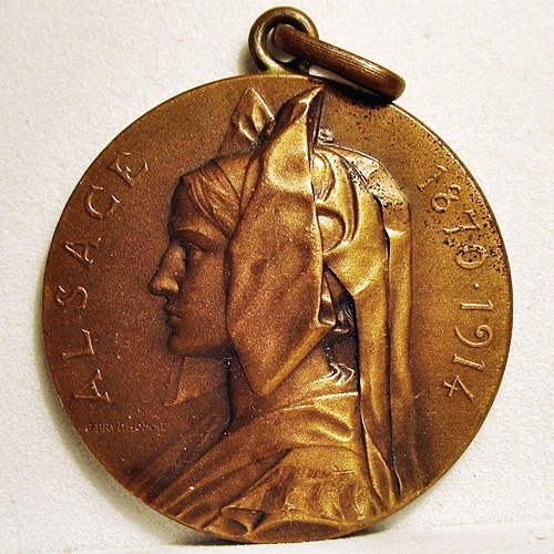 1914AlsaceWWIFrenchBronzePatrioticMedalOBV.jpg