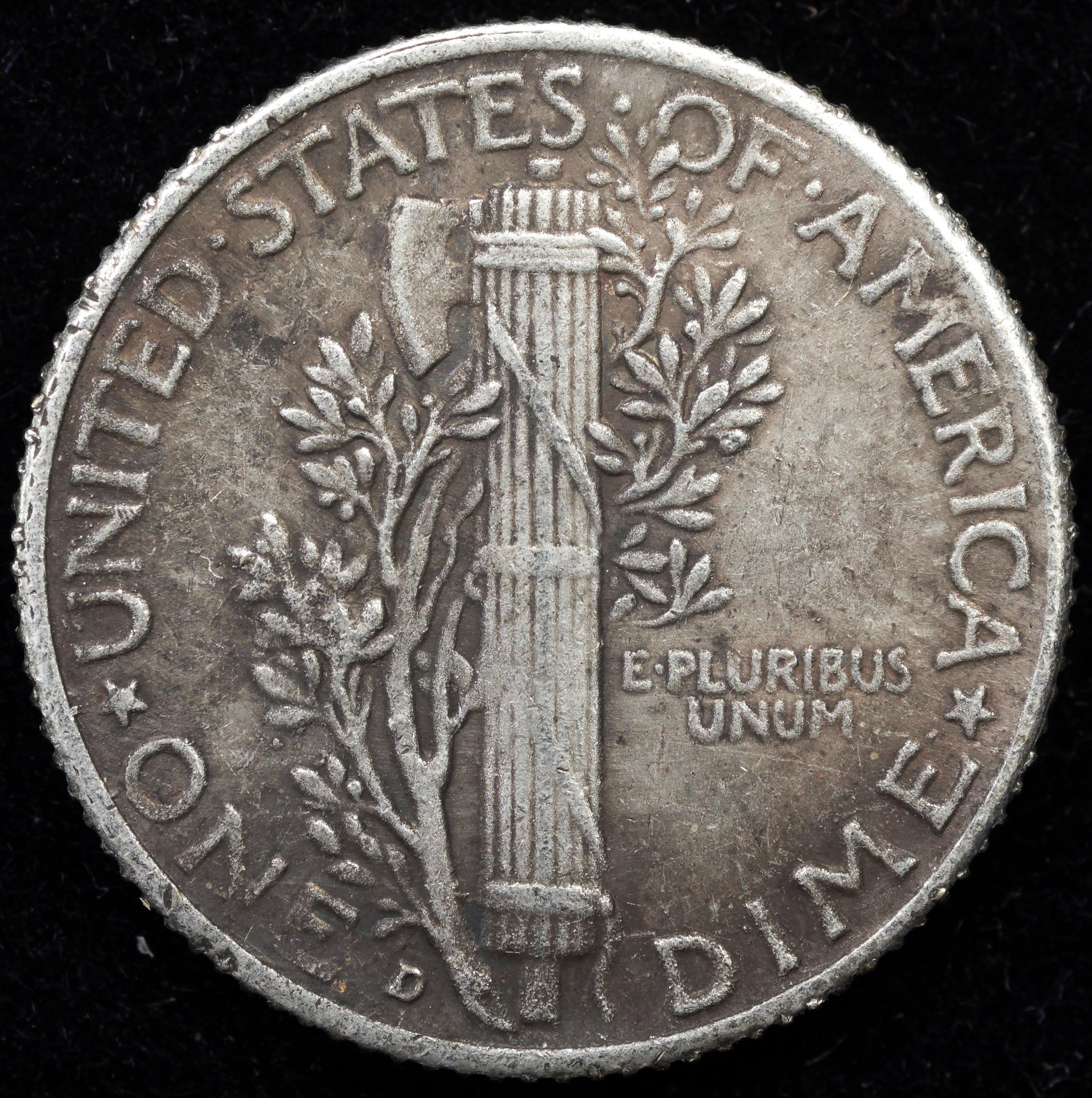 1916-D CF-r.JPG