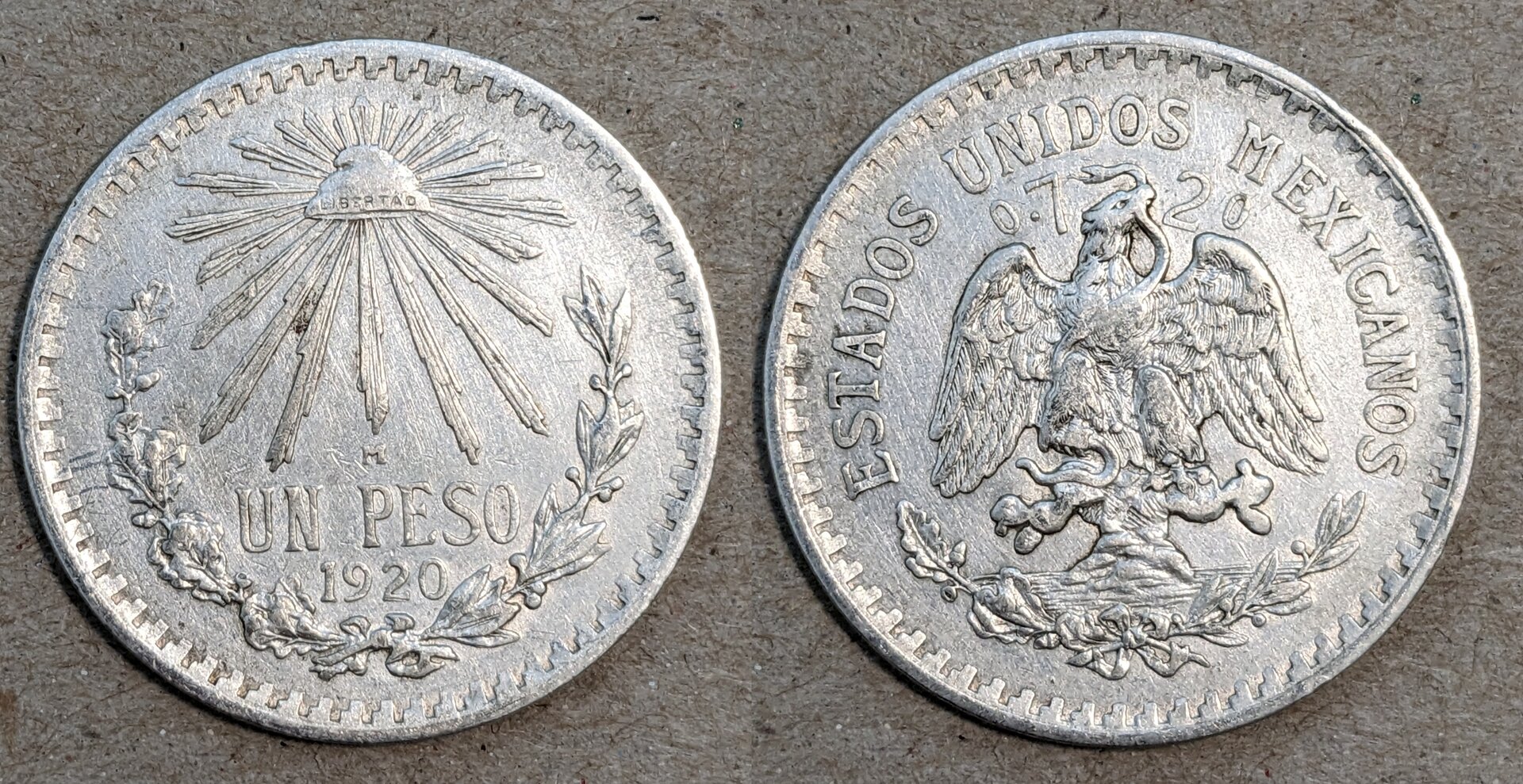 1920 mexico 1 peso.jpg