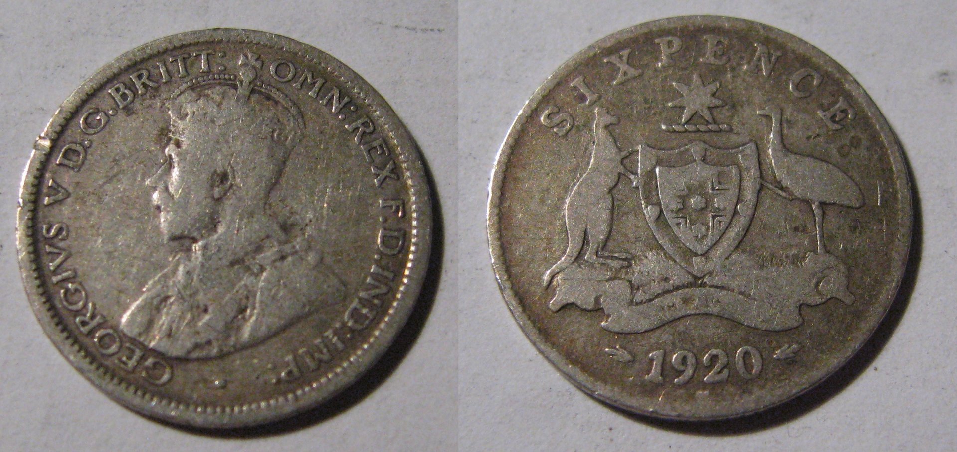 1920M Australia 6 Pence.jpg