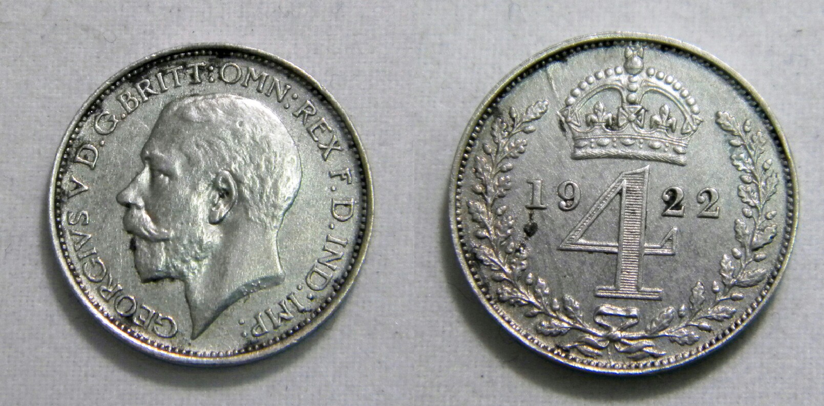 1922 4 pence maundy.jpg