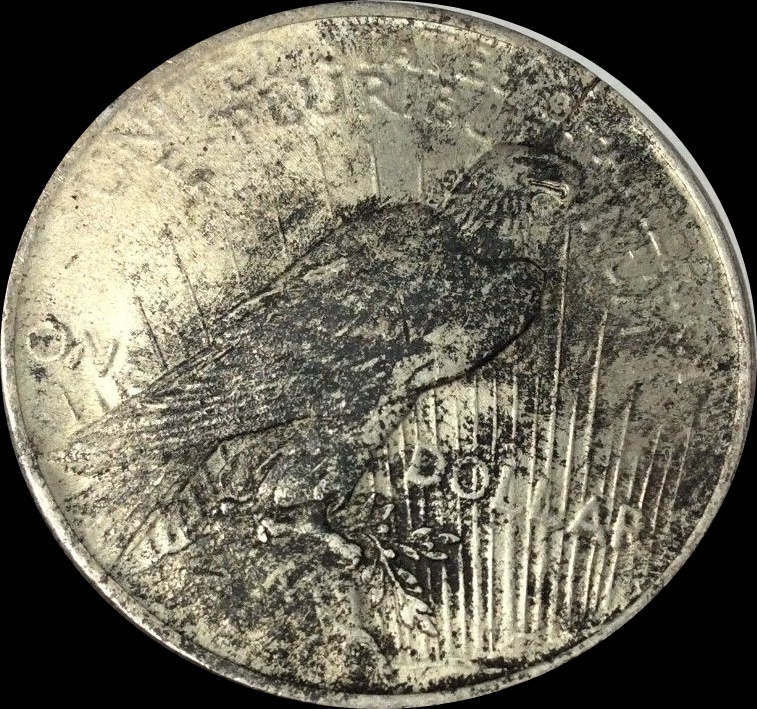 1922-P Peace Dollar Die Break Coin is Broken 4a.jpg