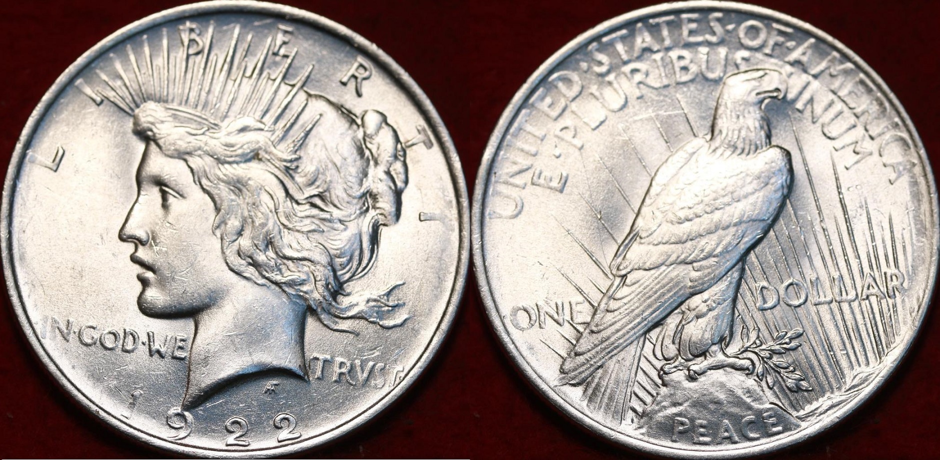 1922-P Silver Peace Dollar  $38 + $2  352543208000  vette1986 o.jpg