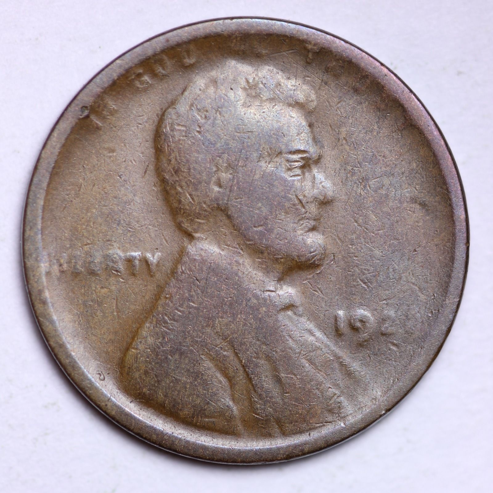 1922a.jpg
