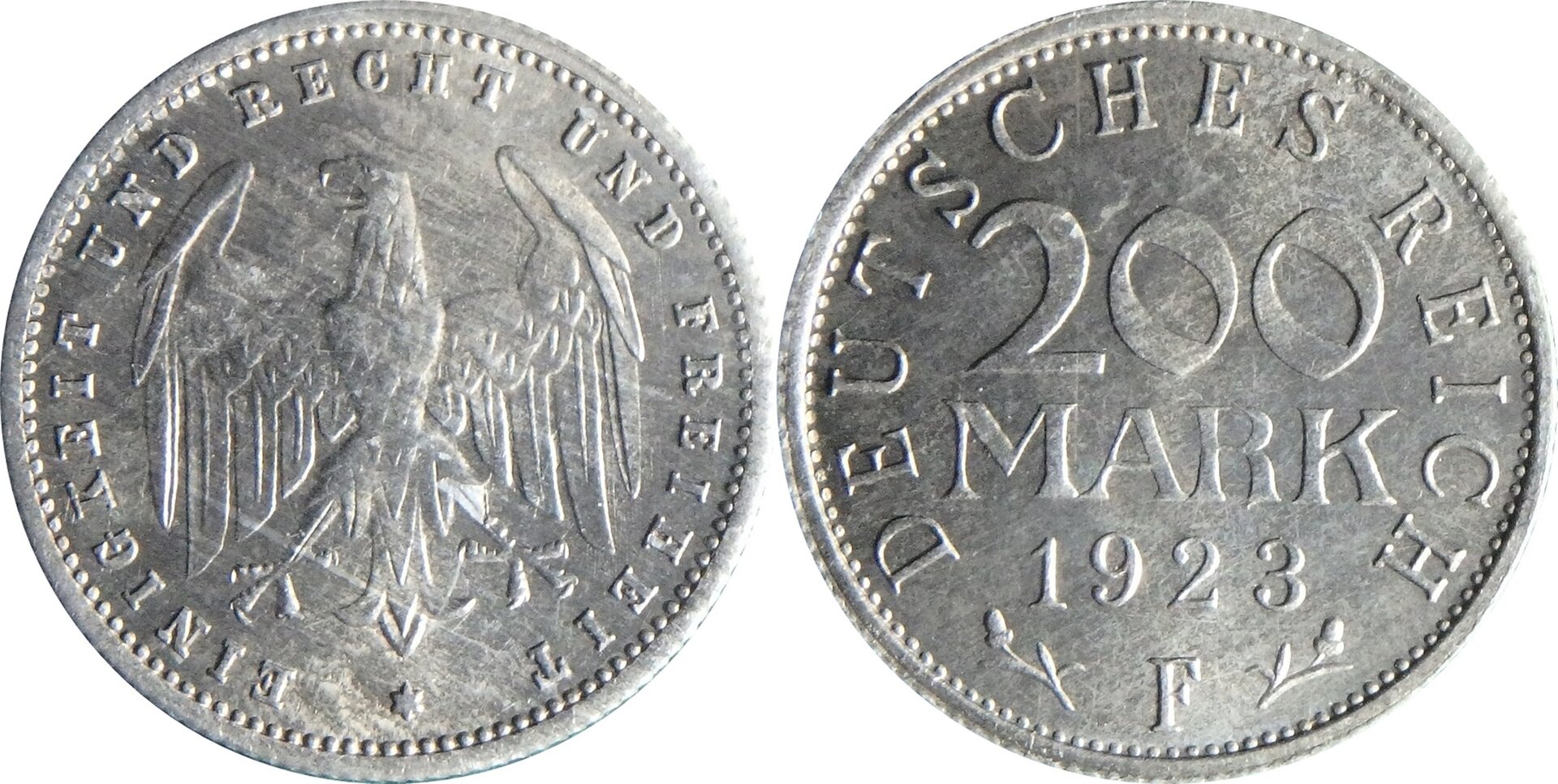 1923 F DE 200 m.jpg