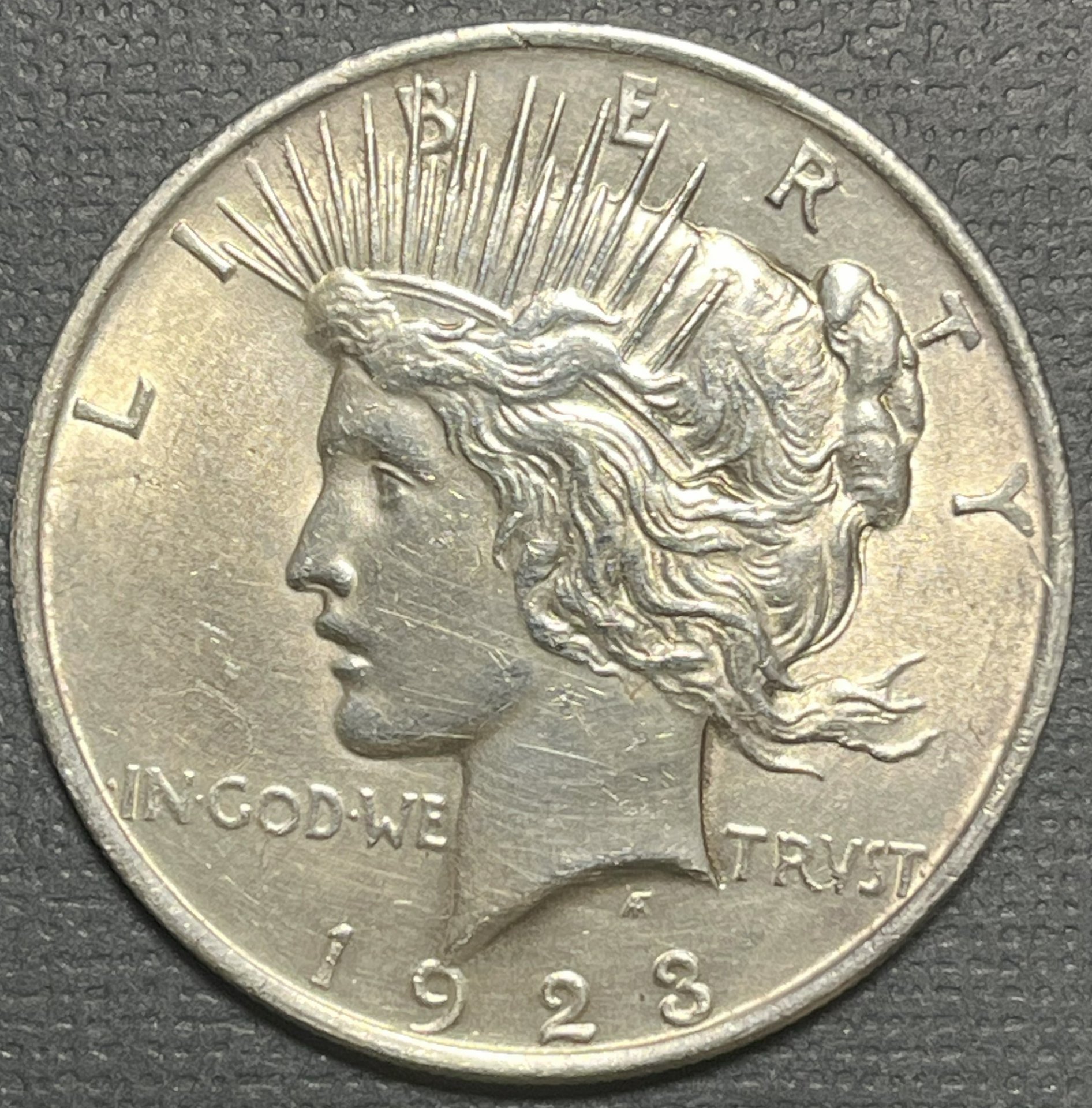 1923 Peace Dollar.jpg