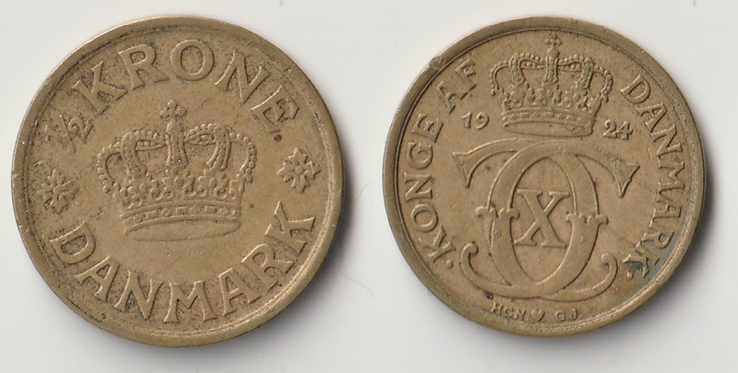 1924 denmark half krone11.jpg