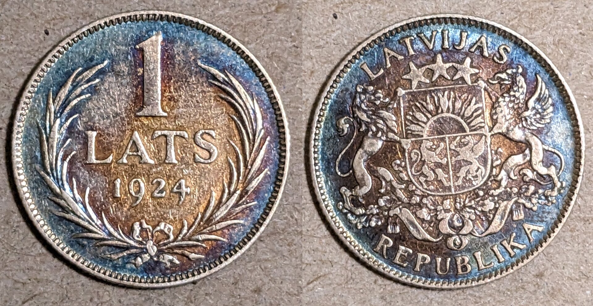 1924 latvia 1 lats.jpg