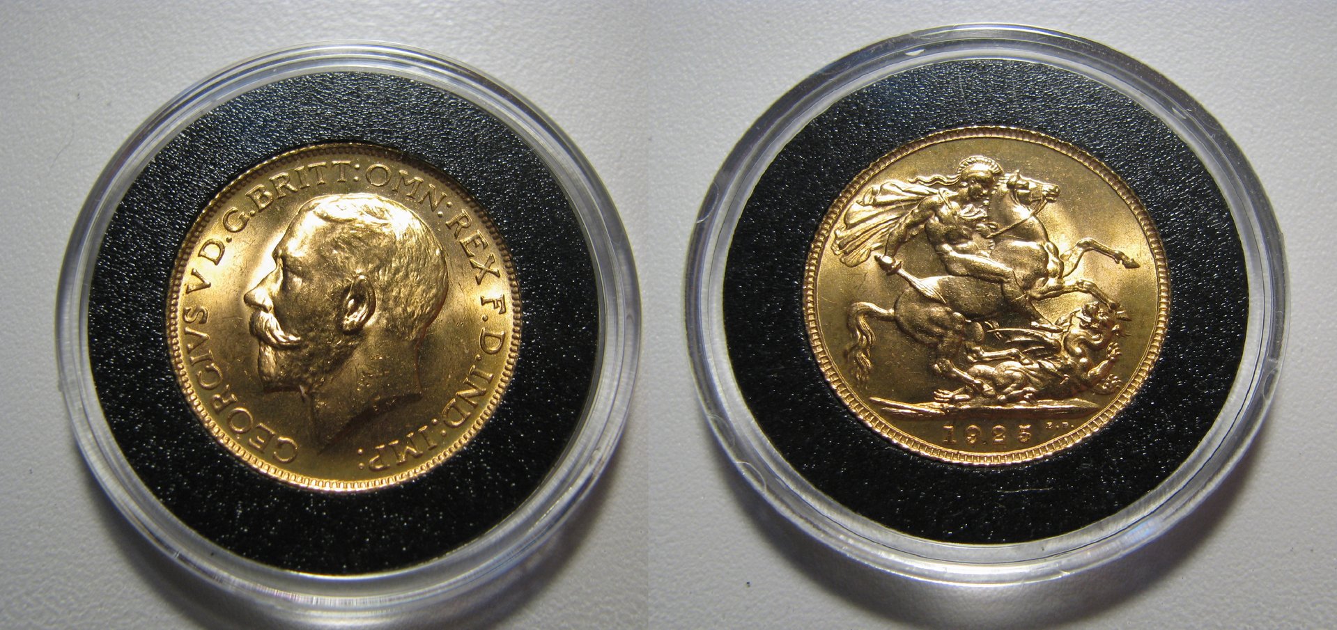 1925 Gold Soverign.jpg