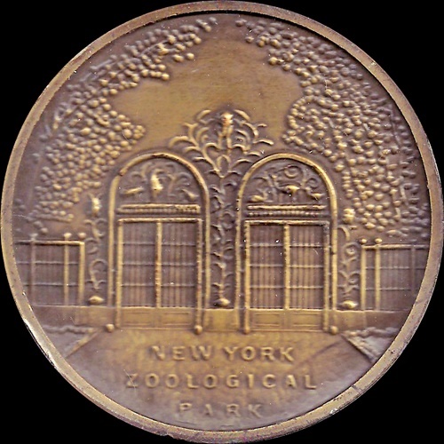 1930sNewYorkZoologicalParkLuckyNickelRev.jpg