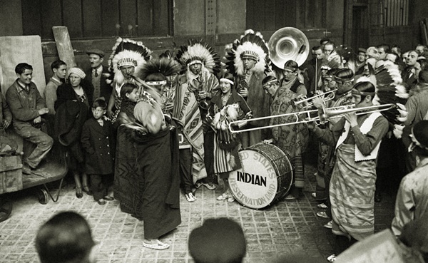 1931ParisExpoAmeriqueArtwork3.jpg