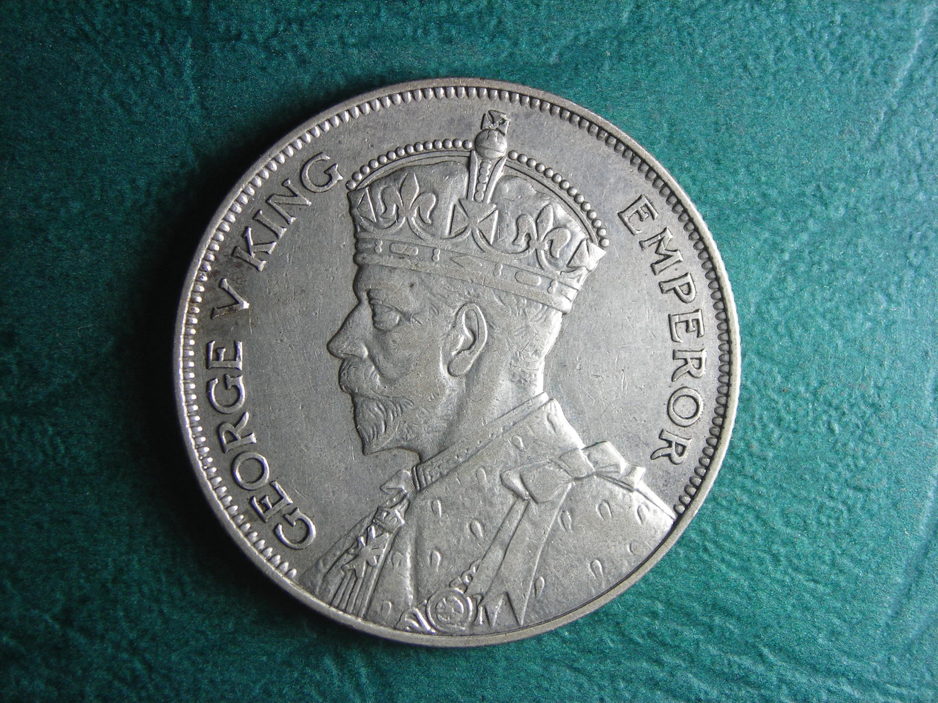 1933 NZ half cr obv.JPG