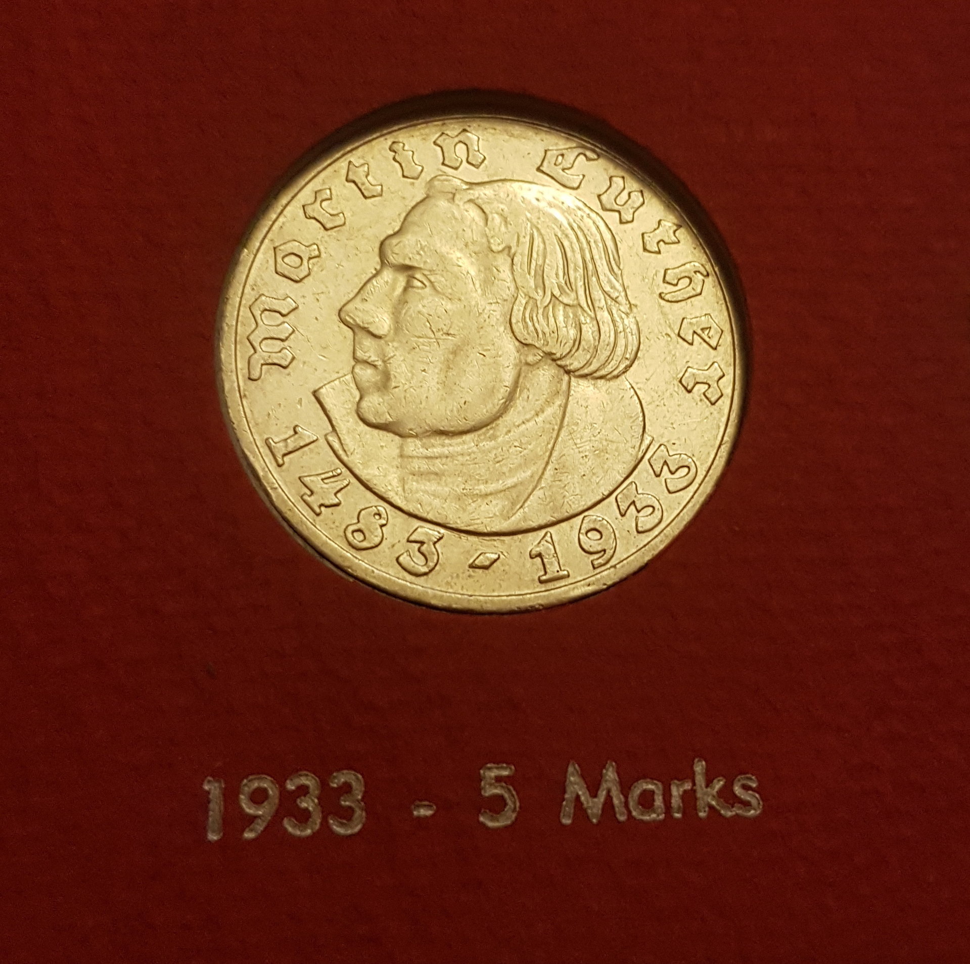 1933a.jpg