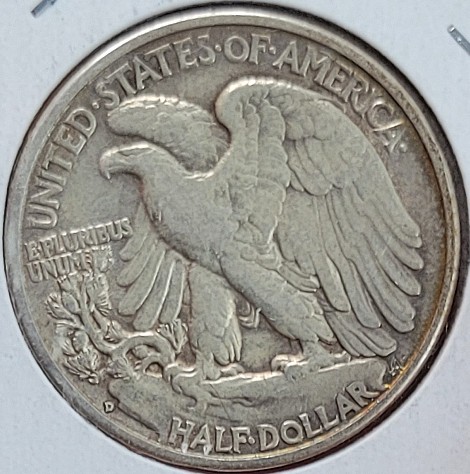 1934 D half rev.jpg