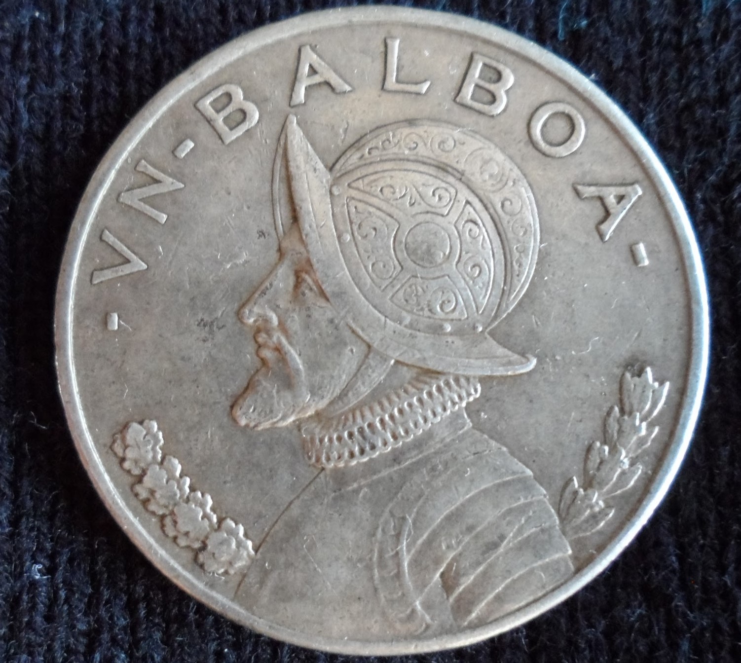1934 Panama 1 Balboa Silver Obverse.JPG