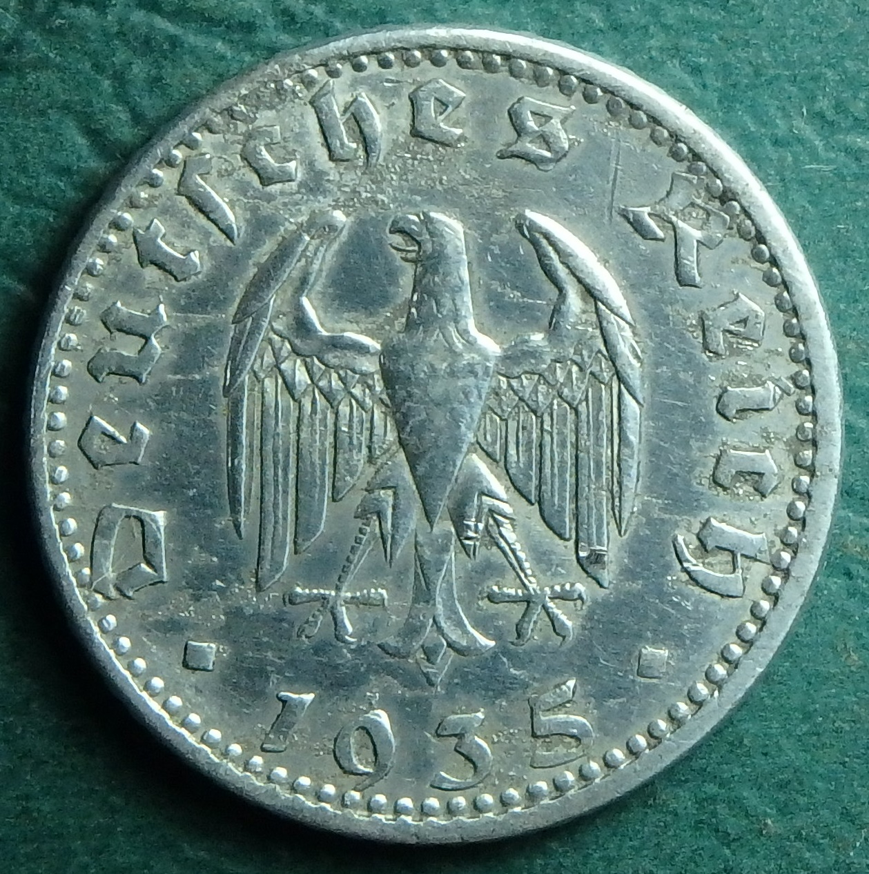 1935 DE 50 p obv.JPG
