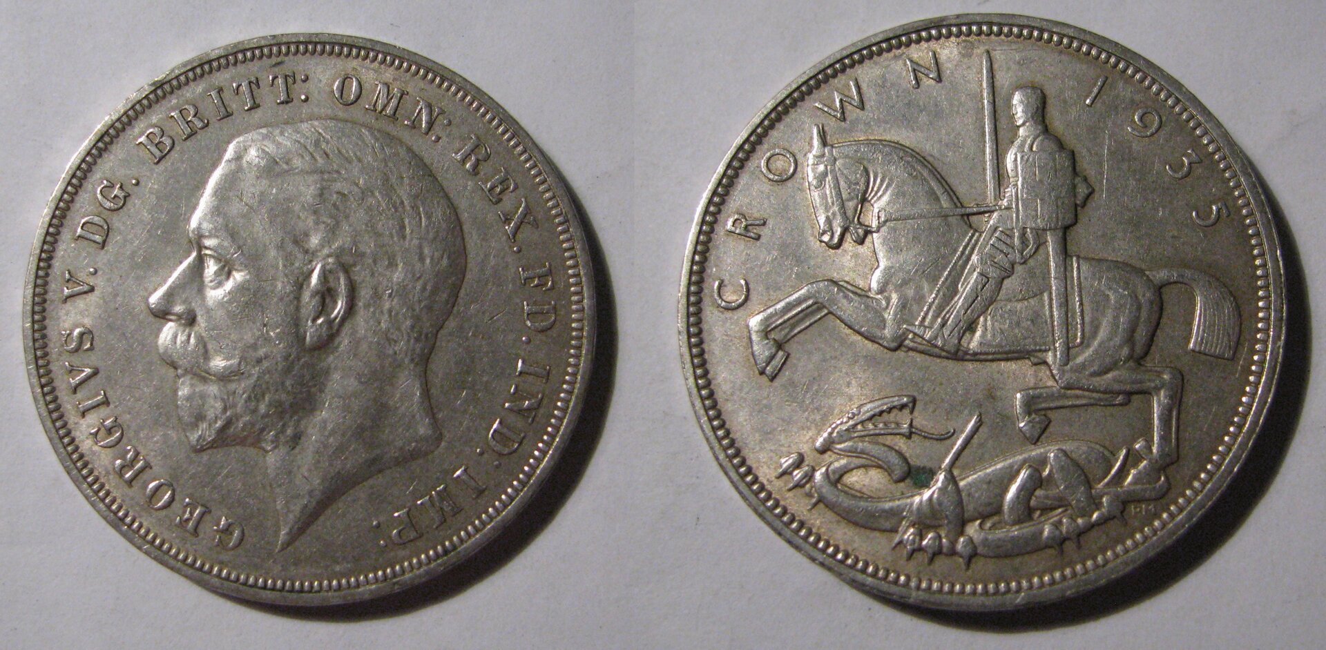 1935 Great Britain Crown.jpg
