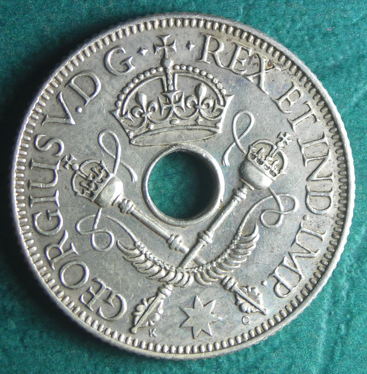 1935 New Guinea shilling obv.JPG