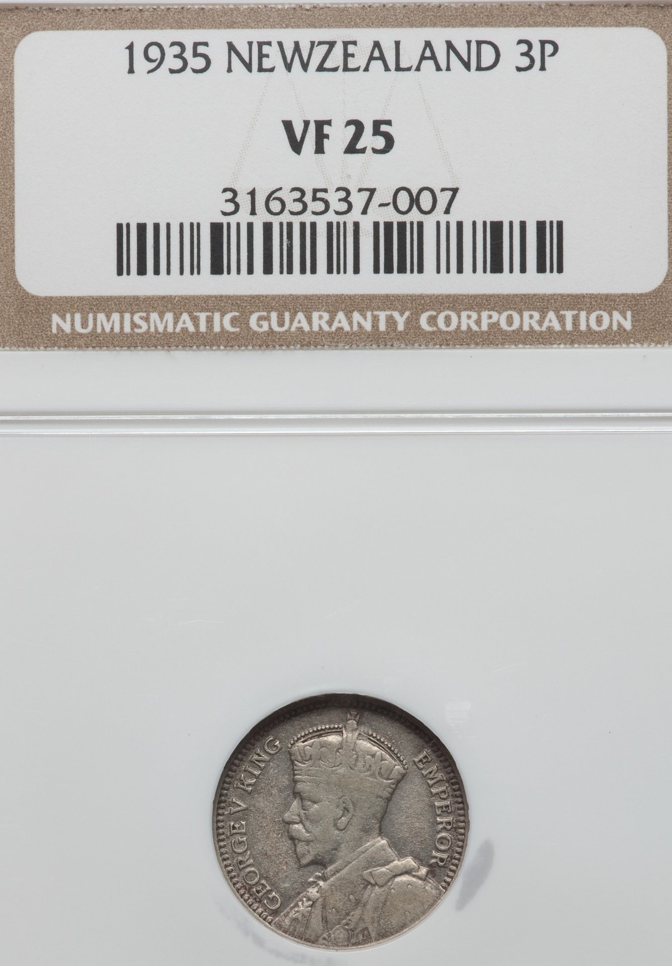 1935 New Zealand 3p obv.jpg