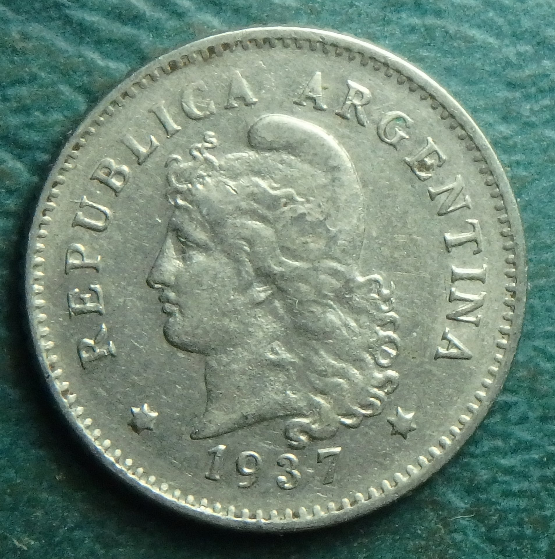 1937 AR 10 c obv.JPG
