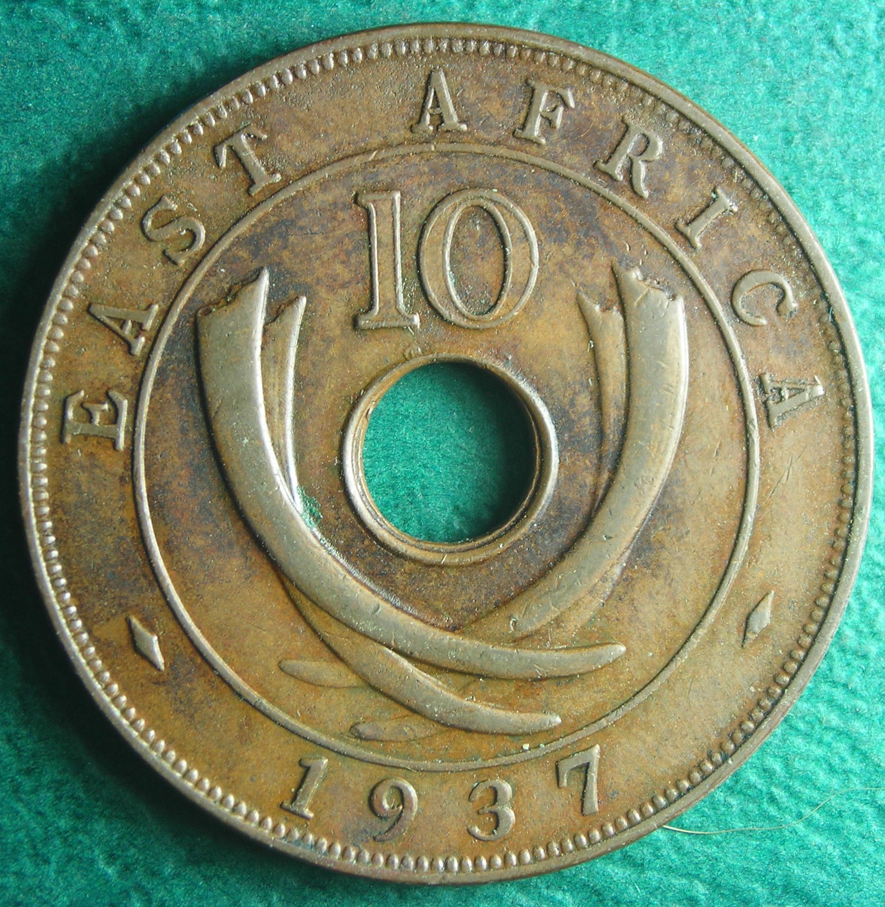 1937 EA-H 10 c rev.JPG